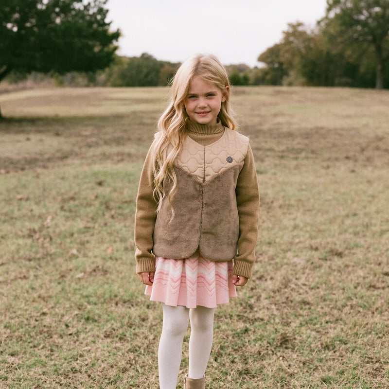 Aurea Quilted Vest with Faux Fur